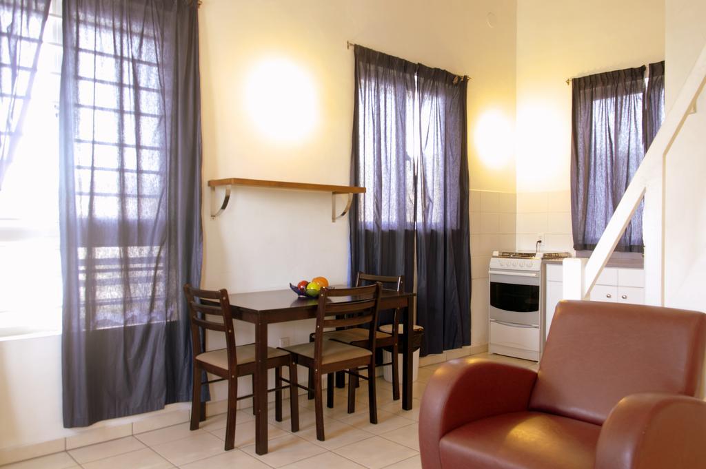 Orange Rembrandt Studio Apartments 빌렘스타트 외부 사진