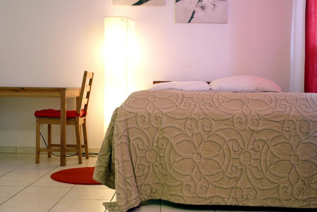 Orange Rembrandt Studio Apartments 빌렘스타트 외부 사진